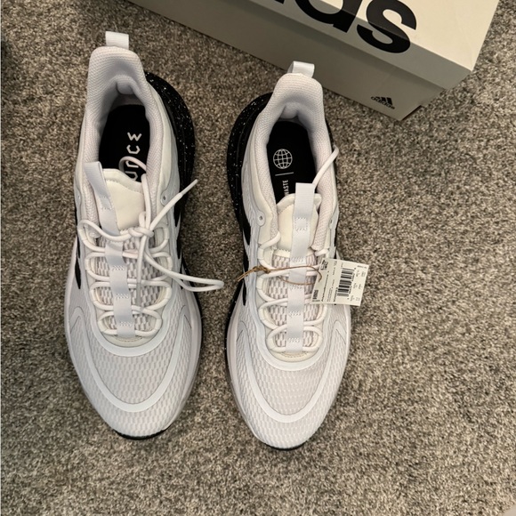 New Adidas Alphabounce+ Bounce Mens Running Shoes Sz 11 White Black Sneakers - Picture 6 of 14
